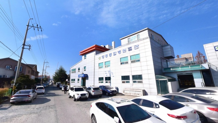 장흥종합병원장례식장-전경-및-입구