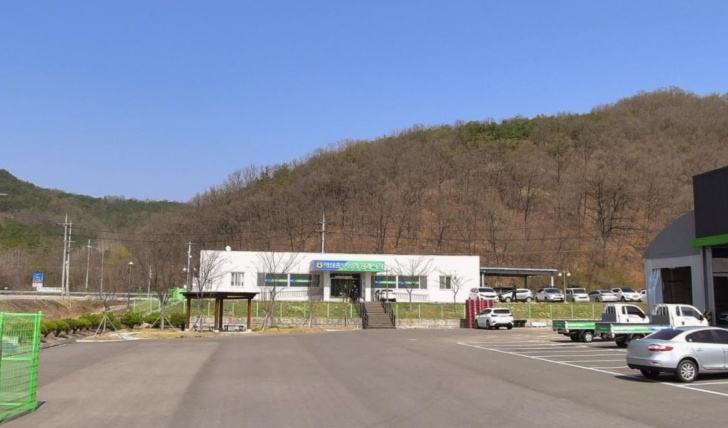 의성중부농협장례식장-전경-및-입구
